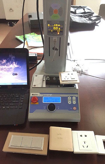 MX2-500N精密電動立式機(jī)臺廣受公牛品牌等青睞 