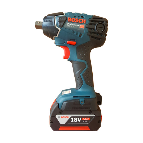德國(guó)BOSCH充電式?jīng)_擊扳手
